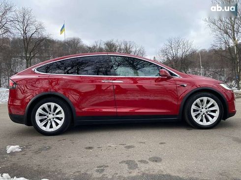 Tesla Model X 2019 - фото 8