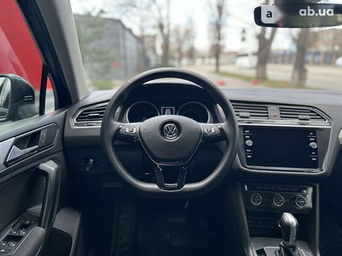Volkswagen Tiguan 2018 - фото 21