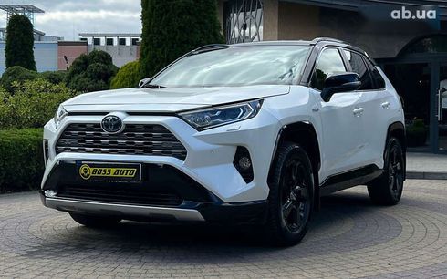 Toyota RAV4 2020 - фото 3
