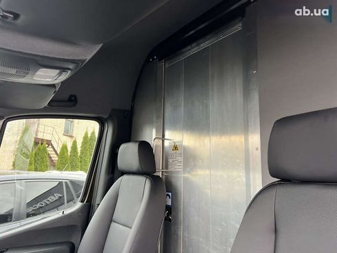 Mercedes-Benz Sprinter 2021 - фото 26