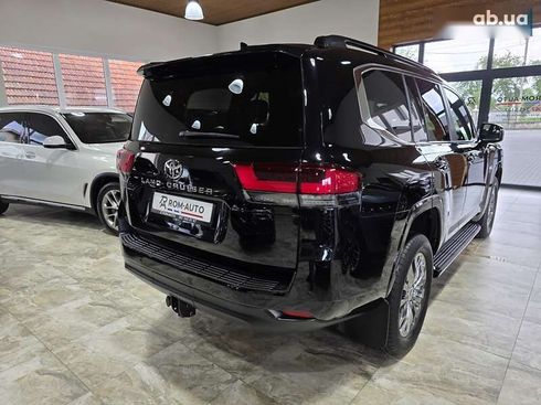 Toyota Land Cruiser 2022 - фото 18