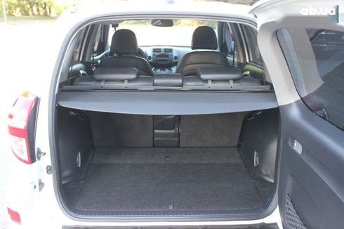 Toyota RAV4 2011 - фото 25