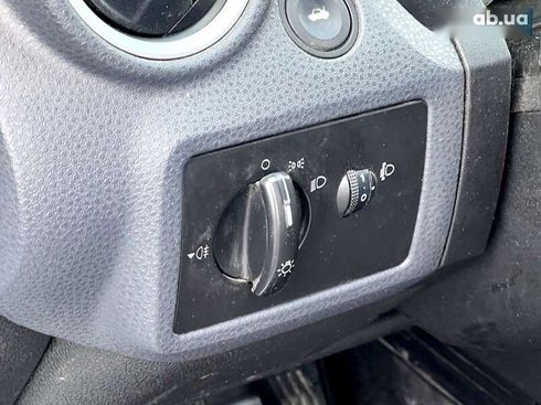 Ford Fiesta 2006 - фото 27