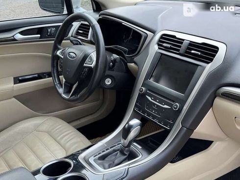 Ford Fusion 2012 - фото 12