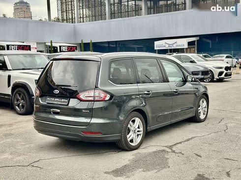 Ford Galaxy 2017 - фото 3