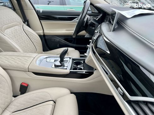 BMW 7 серия 2021 - фото 11