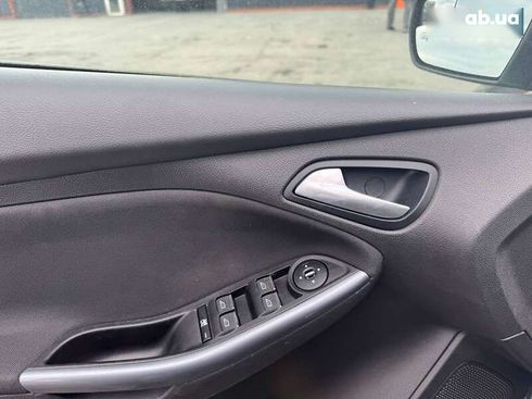 Ford Focus 2013 - фото 9