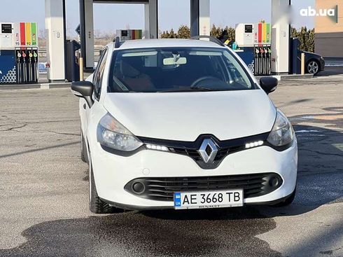 Renault Clio 2014 - фото 18