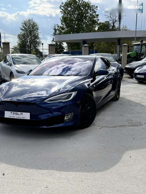 Tesla Model S 2019 - фото 6