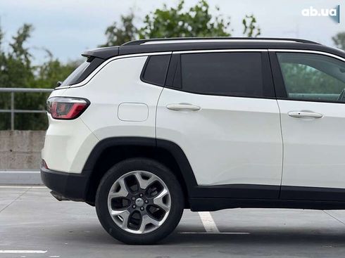 Jeep Compass 2020 - фото 9