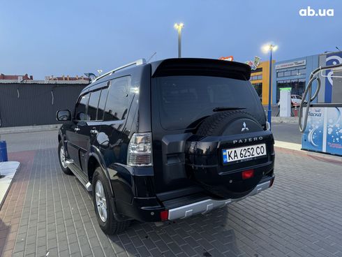 Mitsubishi Pajero Wagon 2008 черный - фото 10