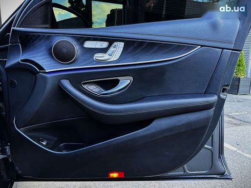 Mercedes-Benz E-Класс 2020 - фото 26