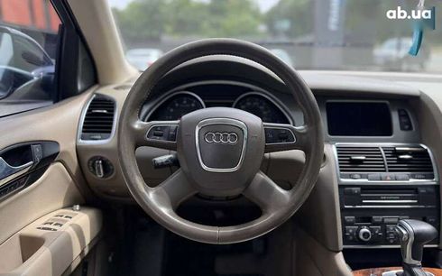 Audi Q7 2010 - фото 10