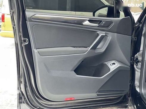 Volkswagen Tiguan 2022 - фото 24