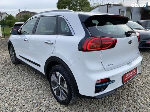 Kia Niro 2021 - фото 11