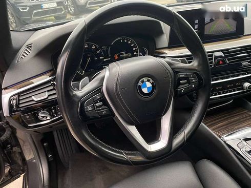 BMW 5 серия 2018 - фото 14