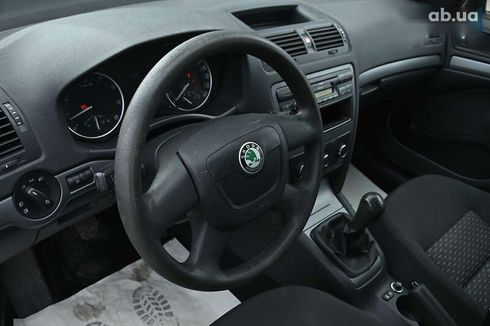 Skoda Octavia 2011 - фото 12