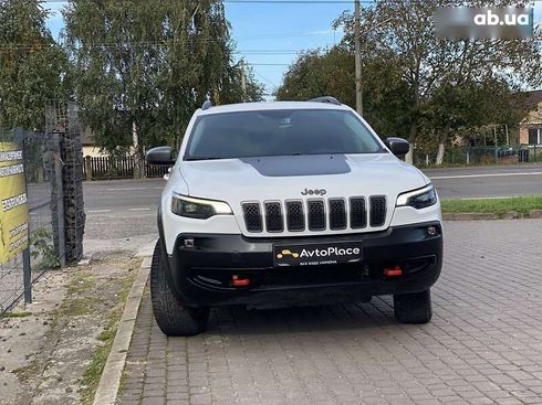 Jeep Cherokee 2019 - фото 3