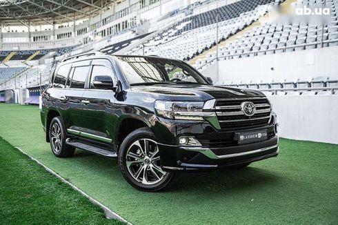 Toyota Land Cruiser 2020 - фото 8