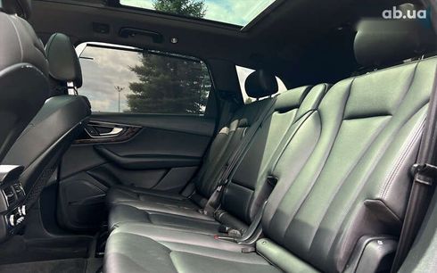 Audi Q7 2017 - фото 17