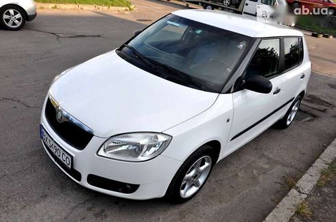 Skoda Fabia 2008 - фото 9