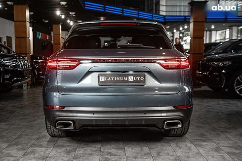 Porsche Cayenne 2019 - фото 10