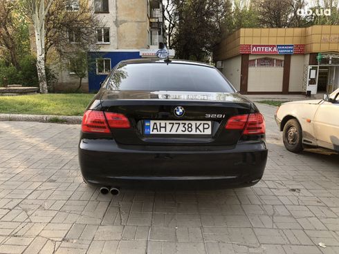 BMW 3 серия 2012 черный - фото 3