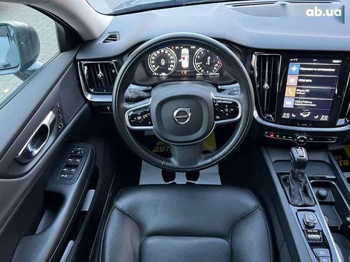 Volvo S60 2019 - фото 21