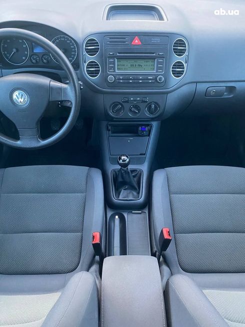 Volkswagen Golf 2005 серебристый - фото 17