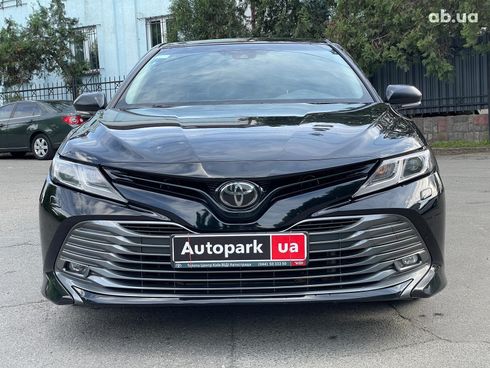 Toyota Camry 2017 черный - фото 3