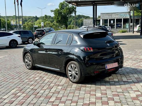 Peugeot e-208 2022 - фото 6