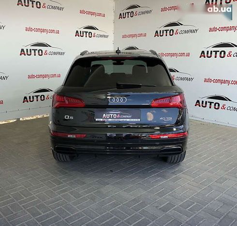 Audi Q5 2018 - фото 4