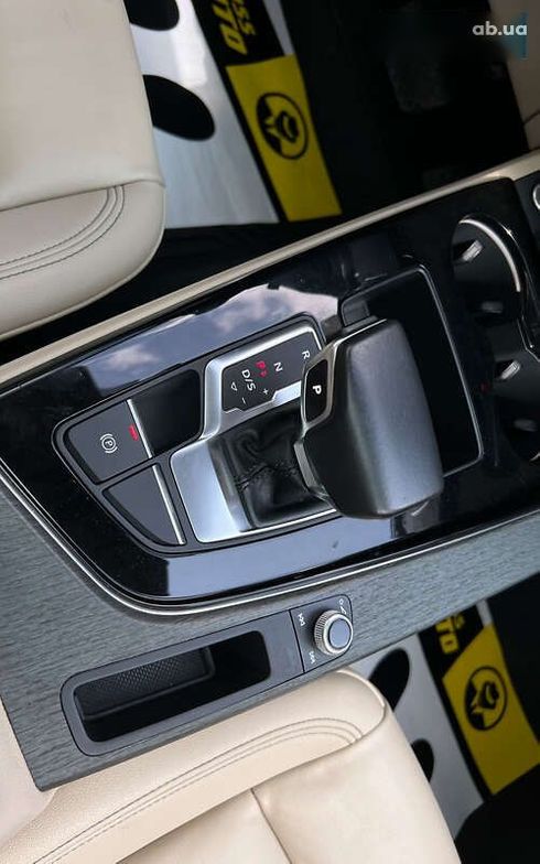 Audi A4 2021 - фото 16