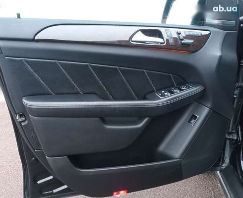Mercedes-Benz GL-Класс 2015 - фото 16