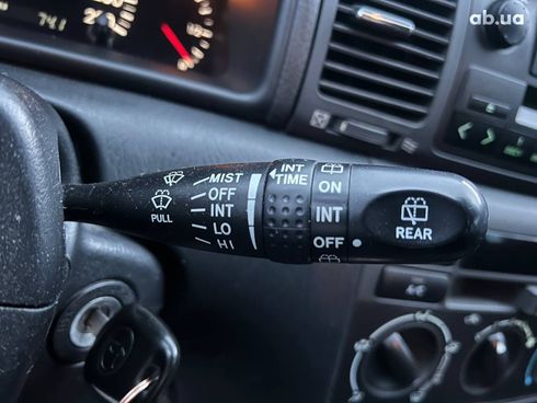 Toyota Corolla 2002 серый - фото 23