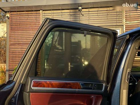 Volkswagen Touareg 2011 - фото 24