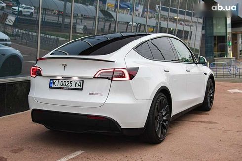 Tesla Model Y 2022 - фото 6