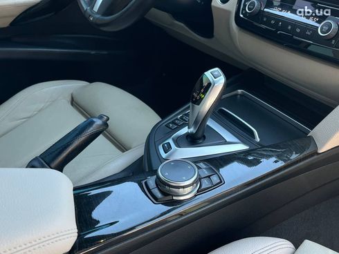 BMW 3 серия 2016 серый - фото 10