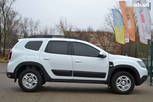 Renault Duster 2022 - фото 23