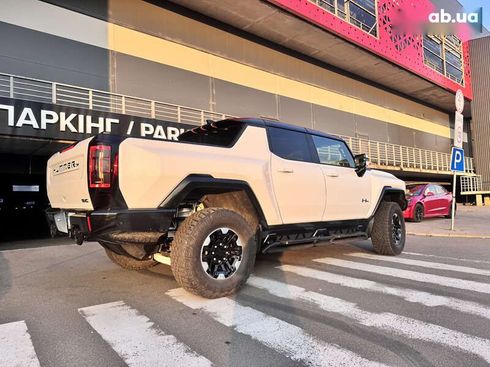 GMC Hummer EV 2023 - фото 12
