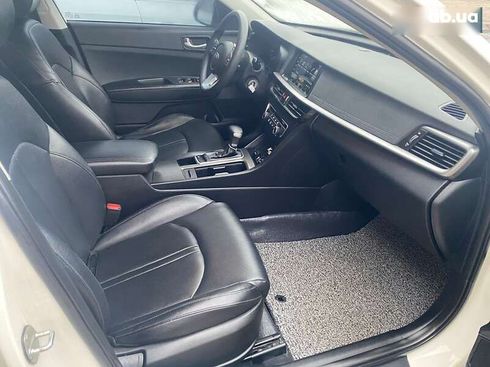 Kia K5 2018 - фото 6