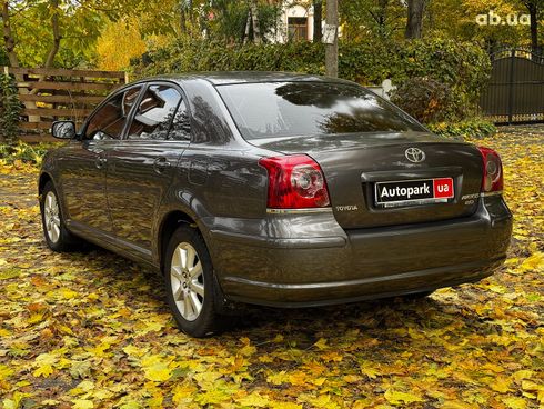 Toyota Avensis 2008 серый - фото 9