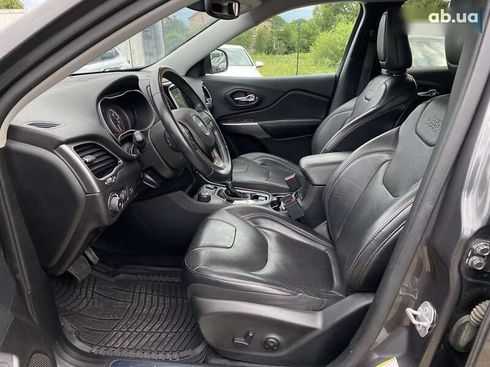 Jeep Cherokee 2018 - фото 11