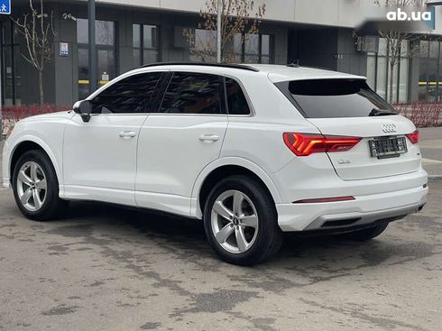 Audi Q3 2019 - фото 13