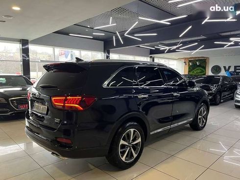 Kia Sorento 2019 - фото 4