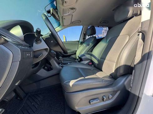 Hyundai Santa Fe 2016 - фото 17