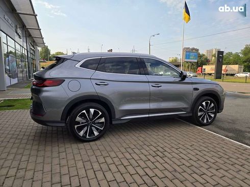 BYD Song Plus 2025 - фото 11