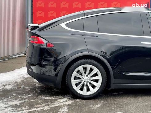 Tesla Model X 2019 - фото 22