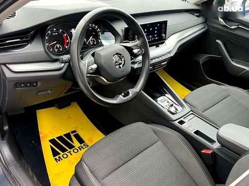 Skoda Octavia 2020 - фото 25