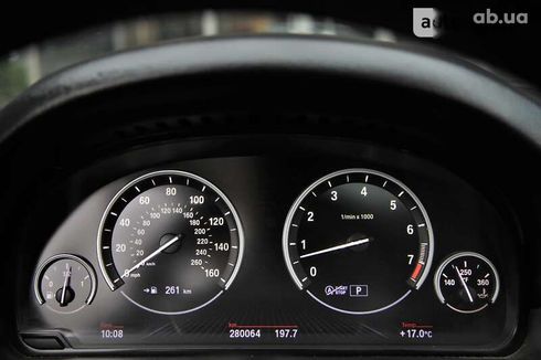 BMW 5 серия 2012 - фото 15